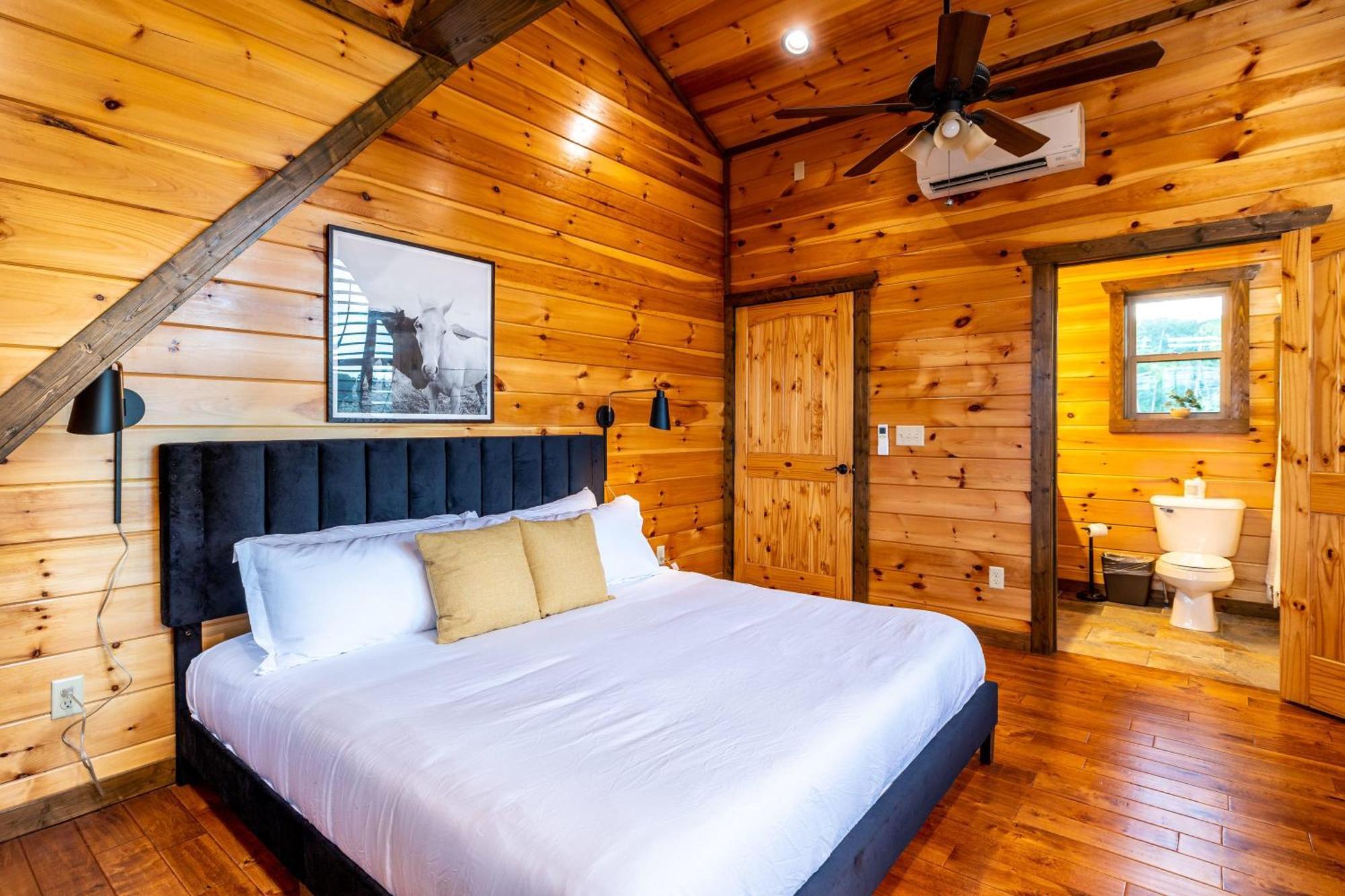 The Solstice - Amenities Galore Mountain Retreat 개틀린버그 외부 사진